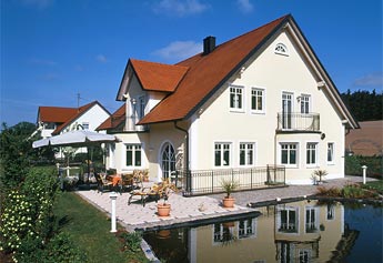 wohnhaus-fenster-innenausbauer-kandel